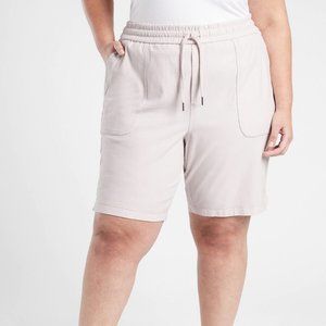 NWOT - Athleta Farallon Bermuda - Cream